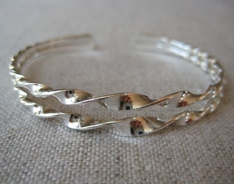 Double Twisted Cuff
